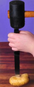 Freihandexperiment aus der Physik: Träge Kartoffel